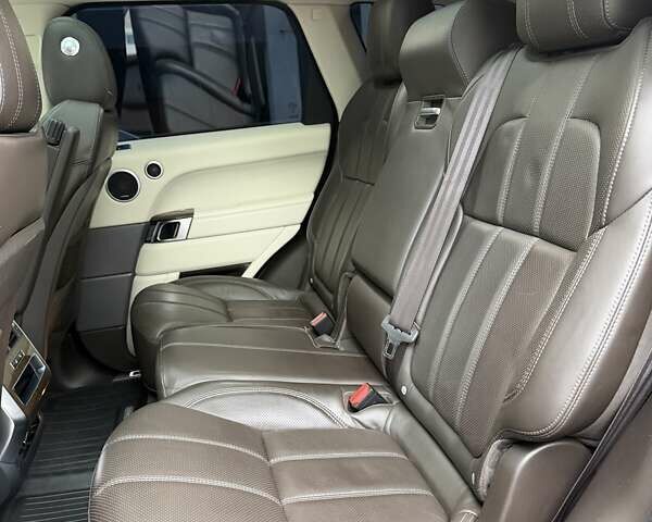 Черный Ленд Ровер Рендж Ровер Спорт, объемом двигателя 2.99 л и пробегом 135 тыс. км за 34900 $, фото 11 на Automoto.ua