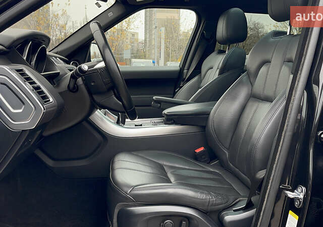 Чорний Ленд Ровер Range Rover Sport, об'ємом двигуна 3 л та пробігом 143 тис. км за 35500 $, фото 18 на Automoto.ua