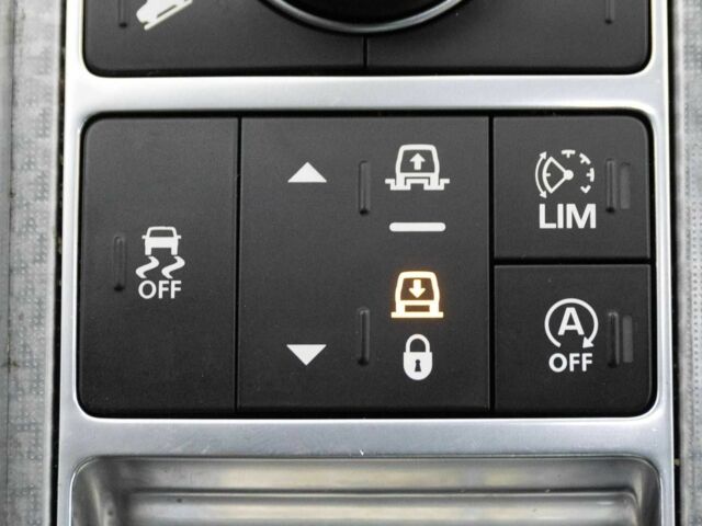 Черный Ленд Ровер Рендж Ровер Спорт, объемом двигателя 0 л и пробегом 173 тыс. км за 32000 $, фото 13 на Automoto.ua