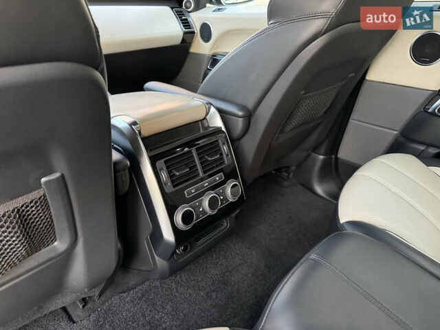 Чорний Ленд Ровер Range Rover Sport, об'ємом двигуна 2.99 л та пробігом 85 тис. км за 33500 $, фото 18 на Automoto.ua
