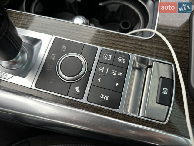 Чорний Ленд Ровер Range Rover Sport, об'ємом двигуна 2.99 л та пробігом 199 тис. км за 26500 $, фото 37 на Automoto.ua