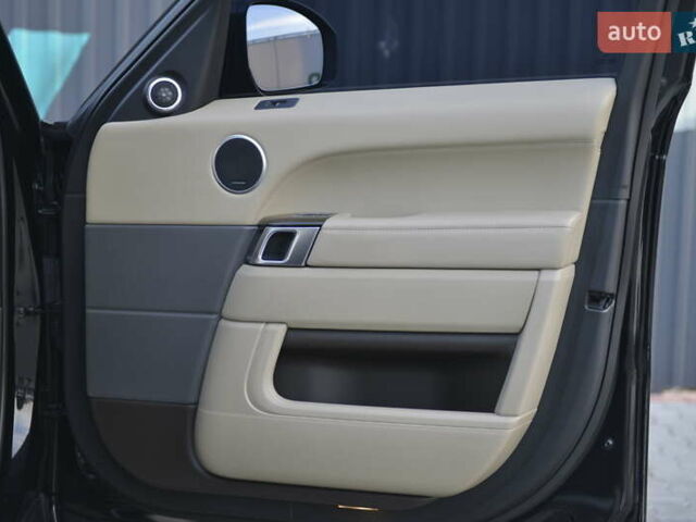 Черный Ленд Ровер Рендж Ровер Спорт, объемом двигателя 2.99 л и пробегом 143 тыс. км за 44000 $, фото 55 на Automoto.ua