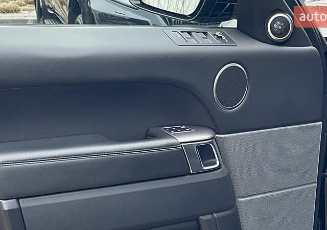 Чорний Ленд Ровер Range Rover Sport, об'ємом двигуна 3 л та пробігом 143 тис. км за 35500 $, фото 21 на Automoto.ua