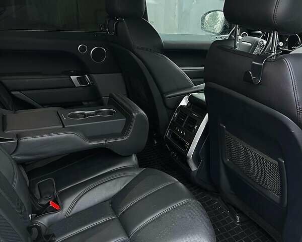 Черный Ленд Ровер Рендж Ровер Спорт, объемом двигателя 2.99 л и пробегом 192 тыс. км за 35100 $, фото 12 на Automoto.ua