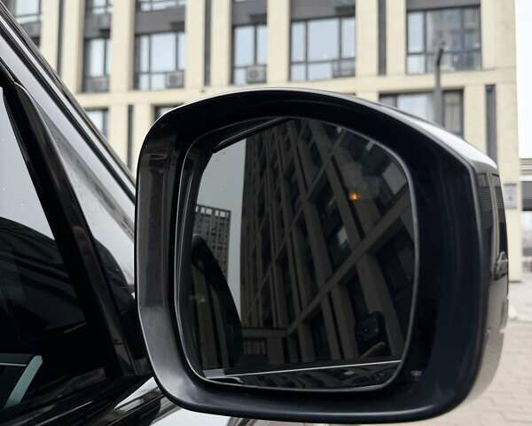 Черный Ленд Ровер Рендж Ровер Спорт, объемом двигателя 2.99 л и пробегом 135 тыс. км за 34900 $, фото 21 на Automoto.ua