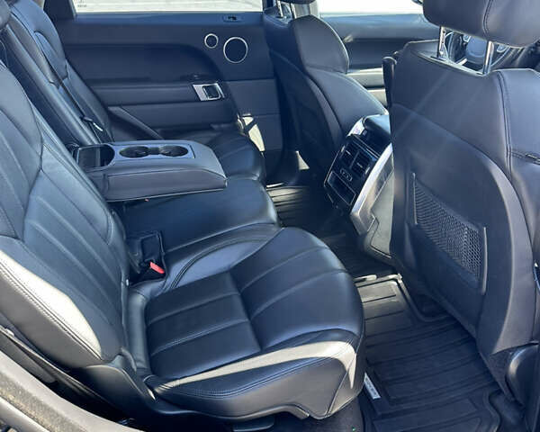Чорний Ленд Ровер Range Rover Sport, об'ємом двигуна 2.99 л та пробігом 163 тис. км за 33700 $, фото 9 на Automoto.ua