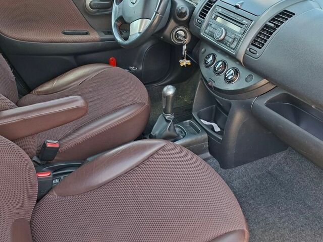 Чорний Ленд Ровер Range Rover Sport, об'ємом двигуна 3 л та пробігом 131 тис. км за 26200 $, фото 30 на Automoto.ua