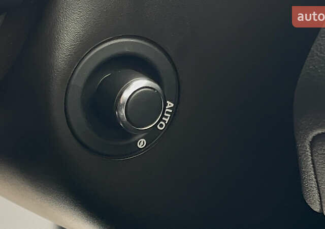 Чорний Ленд Ровер Range Rover Sport, об'ємом двигуна 3 л та пробігом 143 тис. км за 35500 $, фото 41 на Automoto.ua