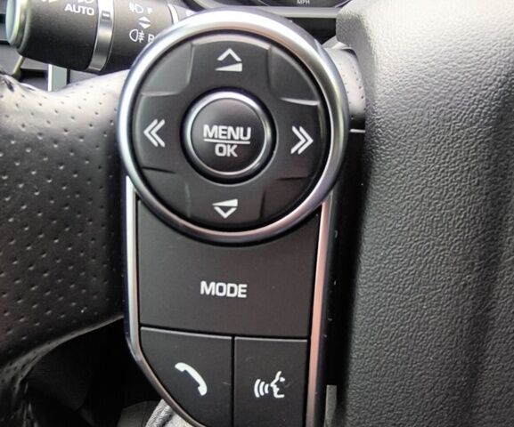 Чорний Ленд Ровер Range Rover Sport, об'ємом двигуна 2.99 л та пробігом 194 тис. км за 32900 $, фото 22 на Automoto.ua