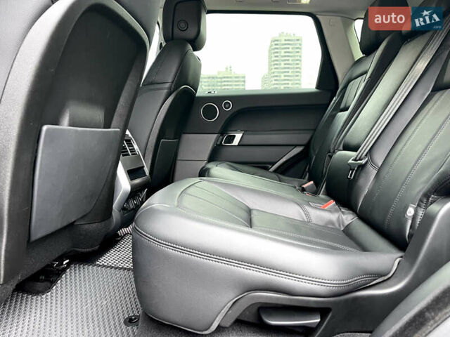 Чорний Ленд Ровер Range Rover Sport, об'ємом двигуна 2.99 л та пробігом 27 тис. км за 55000 $, фото 38 на Automoto.ua