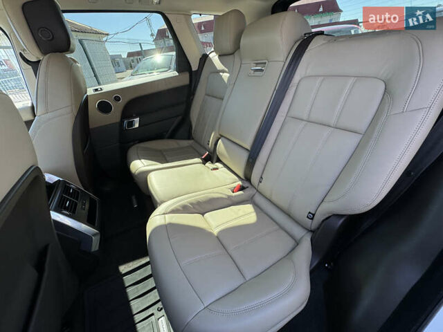 Чорний Ленд Ровер Range Rover Sport, об'ємом двигуна 2.99 л та пробігом 165 тис. км за 41990 $, фото 31 на Automoto.ua