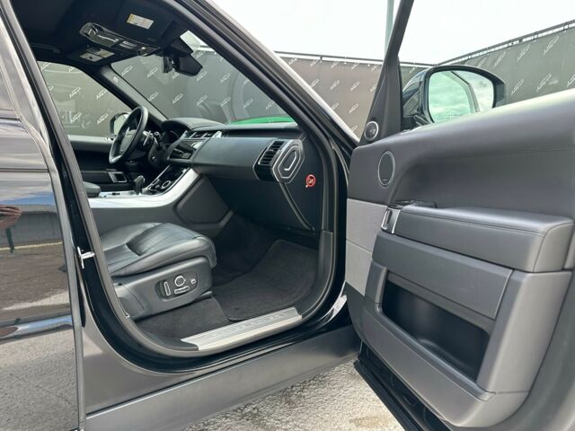 Чорний Ленд Ровер Range Rover Sport, об'ємом двигуна 3 л та пробігом 135 тис. км за 43999 $, фото 13 на Automoto.ua