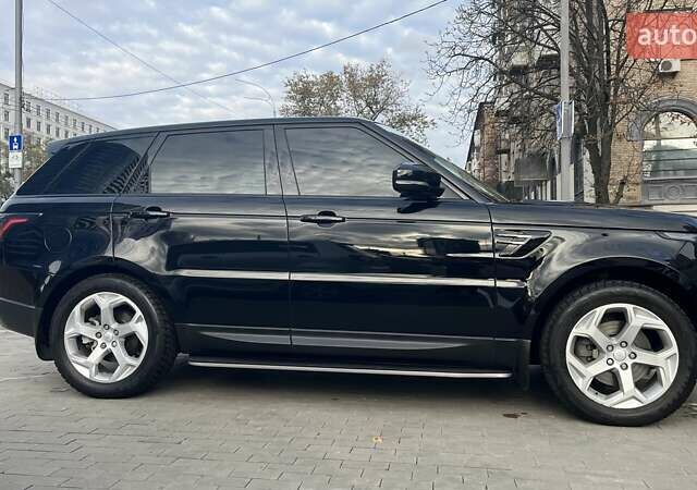 Ленд Ровер Рендж Ровер Спорт 2018 в Киеве на Automoto.ua Черный Ленд Ровер Рендж Ровер Спорт, объемом двигателя 2 л и пробегом 93 тыс. км за 44000 $, фото 1 на Automoto.ua