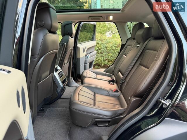 Чорний Ленд Ровер Range Rover Sport, об'ємом двигуна 2 л та пробігом 129 тис. км за 38777 $, фото 16 на Automoto.ua