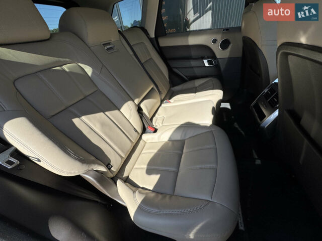 Чорний Ленд Ровер Range Rover Sport, об'ємом двигуна 2.99 л та пробігом 165 тис. км за 38490 $, фото 39 на Automoto.ua
