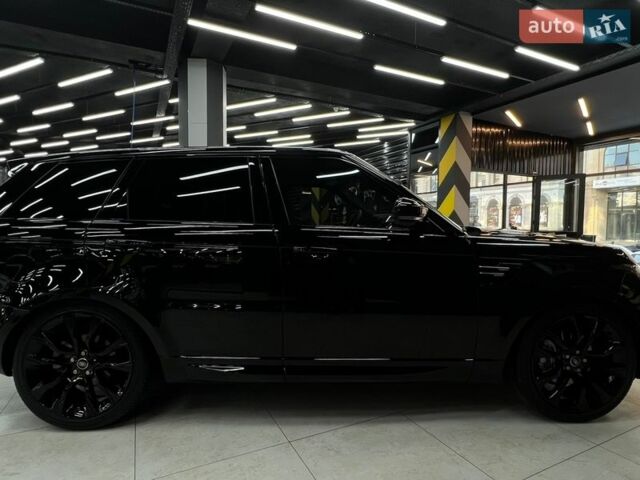 Черный Ленд Ровер Рендж Ровер Спорт, объемом двигателя 2.99 л и пробегом 116 тыс. км за 47500 $, фото 2 на Automoto.ua