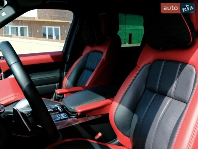 Черный Ленд Ровер Рендж Ровер Спорт, объемом двигателя 5 л и пробегом 86 тыс. км за 75000 $, фото 17 на Automoto.ua