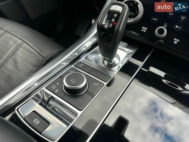 Чорний Ленд Ровер Range Rover Sport, об'ємом двигуна 3 л та пробігом 135 тис. км за 39500 $, фото 25 на Automoto.ua