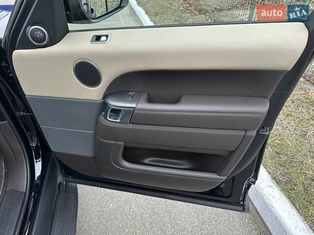 Черный Ленд Ровер Рендж Ровер Спорт, объемом двигателя 2 л и пробегом 72 тыс. км за 45000 $, фото 19 на Automoto.ua