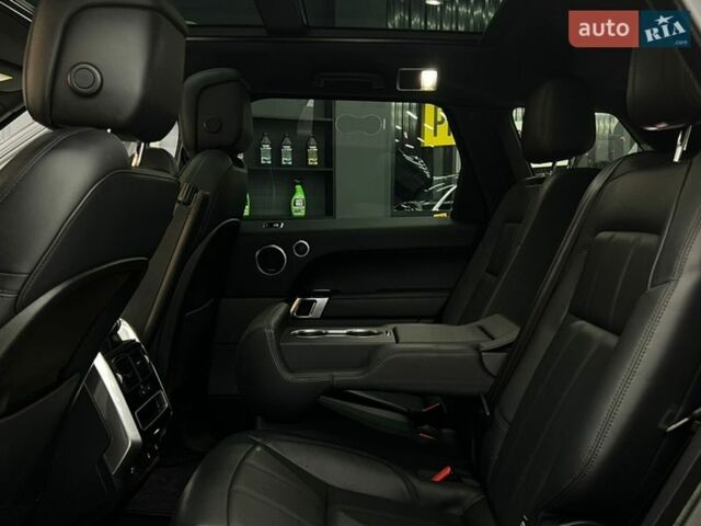 Черный Ленд Ровер Рендж Ровер Спорт, объемом двигателя 2.99 л и пробегом 116 тыс. км за 47500 $, фото 14 на Automoto.ua