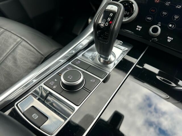 Чорний Ленд Ровер Range Rover Sport, об'ємом двигуна 3 л та пробігом 135 тис. км за 43999 $, фото 17 на Automoto.ua