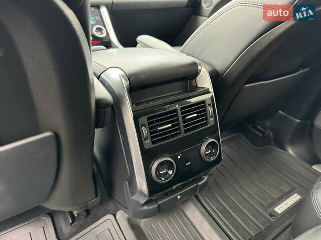 Чорний Ленд Ровер Range Rover Sport, об'ємом двигуна 2.99 л та пробігом 118 тис. км за 39000 $, фото 31 на Automoto.ua