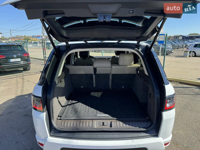 Чорний Ленд Ровер Range Rover Sport, об'ємом двигуна 2.99 л та пробігом 165 тис. км за 41990 $, фото 36 на Automoto.ua