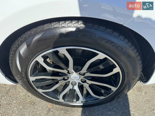 Чорний Ленд Ровер Range Rover Sport, об'ємом двигуна 2.99 л та пробігом 165 тис. км за 38490 $, фото 13 на Automoto.ua