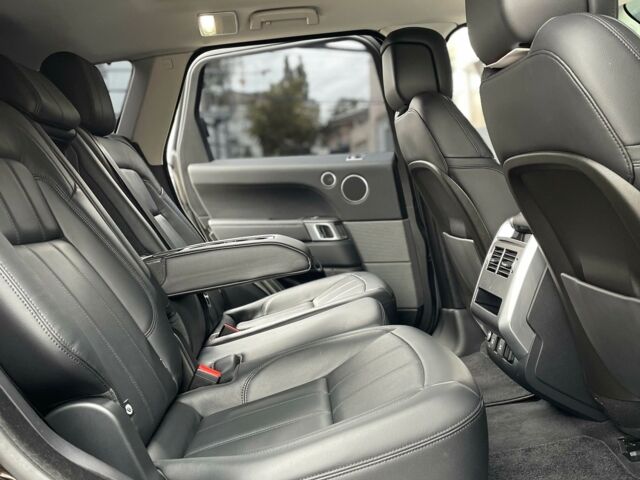 Чорний Ленд Ровер Range Rover Sport, об'ємом двигуна 2 л та пробігом 40 тис. км за 75900 $, фото 32 на Automoto.ua