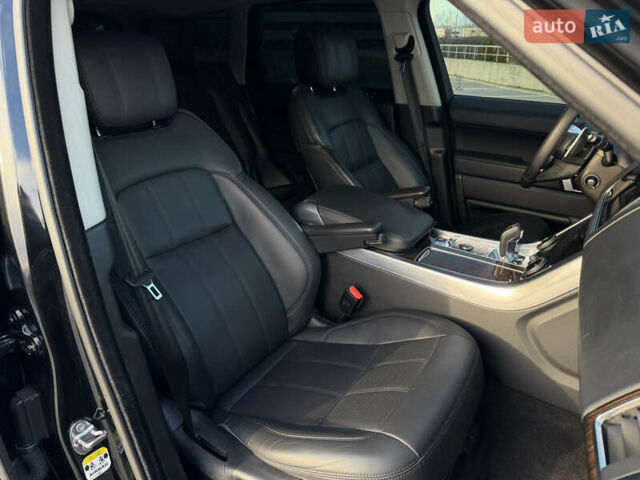 Черный Ленд Ровер Рендж Ровер Спорт, объемом двигателя 2.99 л и пробегом 150 тыс. км за 40900 $, фото 18 на Automoto.ua