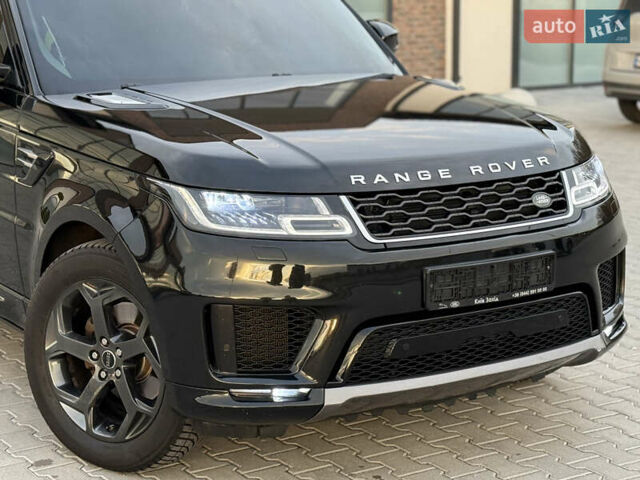 Ленд Ровер Рендж Ровер Спорт 2018 в Тернополе на Automoto.ua Черный Ленд Ровер Рендж Ровер Спорт, объемом двигателя 2.99 л и пробегом 150 тыс. км за 44500 $, фото 4 на Automoto.ua