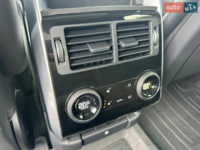 Чорний Ленд Ровер Range Rover Sport, об'ємом двигуна 3 л та пробігом 135 тис. км за 39500 $, фото 20 на Automoto.ua