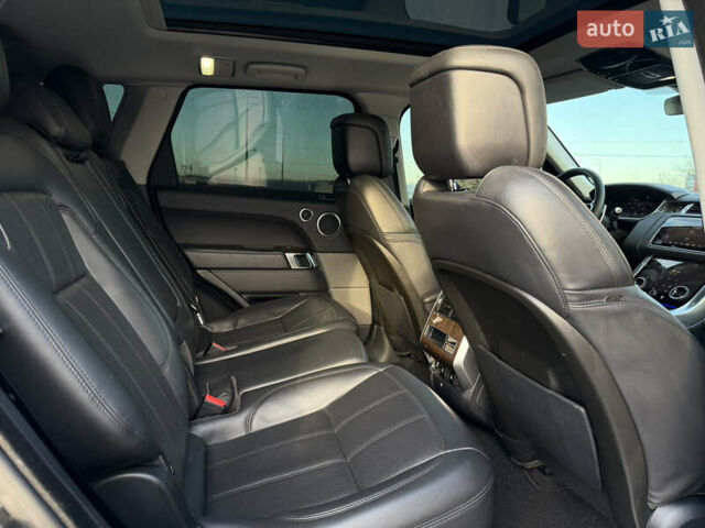 Черный Ленд Ровер Рендж Ровер Спорт, объемом двигателя 2.99 л и пробегом 150 тыс. км за 40900 $, фото 21 на Automoto.ua