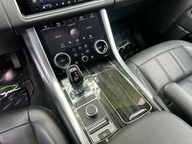 Чорний Ленд Ровер Range Rover Sport, об'ємом двигуна 2 л та пробігом 81 тис. км за 44500 $, фото 18 на Automoto.ua