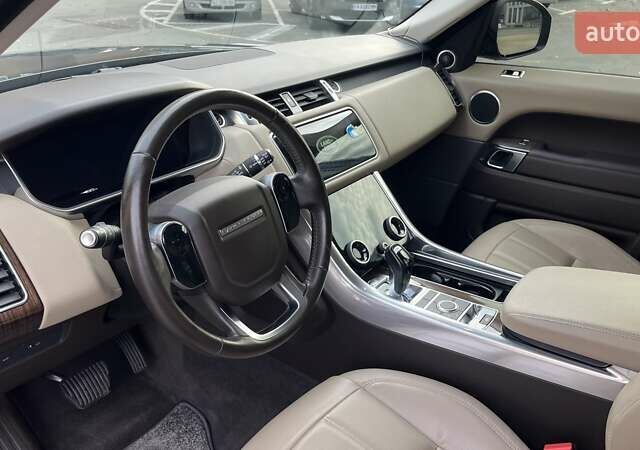 Ленд Ровер Рендж Ровер Спорт 2018 в Киеве на Automoto.ua Черный Ленд Ровер Рендж Ровер Спорт, объемом двигателя 2 л и пробегом 93 тыс. км за 44000 $, фото 6 на Automoto.ua