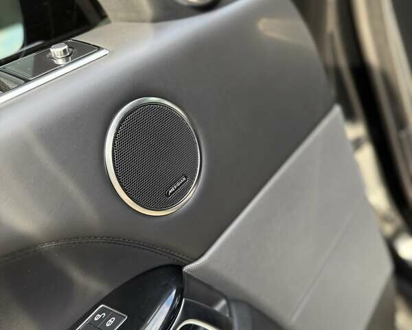 Чорний Ленд Ровер Range Rover Sport, об'ємом двигуна 2.99 л та пробігом 160 тис. км за 48000 $, фото 35 на Automoto.ua