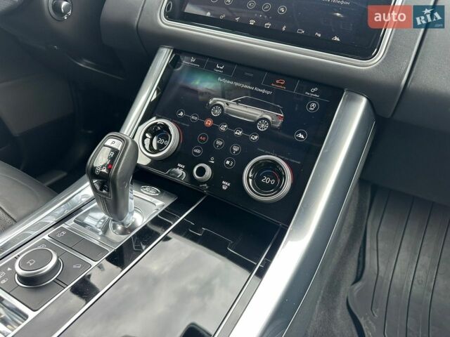 Чорний Ленд Ровер Range Rover Sport, об'ємом двигуна 3 л та пробігом 135 тис. км за 39500 $, фото 23 на Automoto.ua