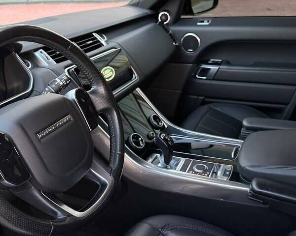 Чорний Ленд Ровер Range Rover Sport, об'ємом двигуна 3 л та пробігом 99 тис. км за 30650 $, фото 27 на Automoto.ua