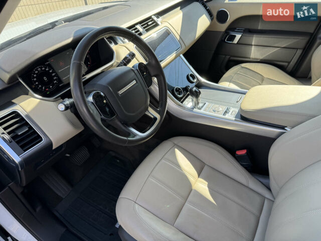 Чорний Ленд Ровер Range Rover Sport, об'ємом двигуна 2.99 л та пробігом 165 тис. км за 38490 $, фото 16 на Automoto.ua