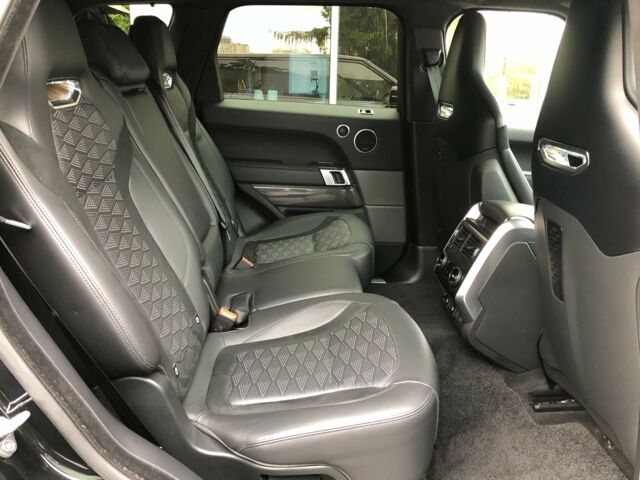 Чорний Ленд Ровер Range Rover Sport, об'ємом двигуна 5 л та пробігом 27 тис. км за 130000 $, фото 25 на Automoto.ua