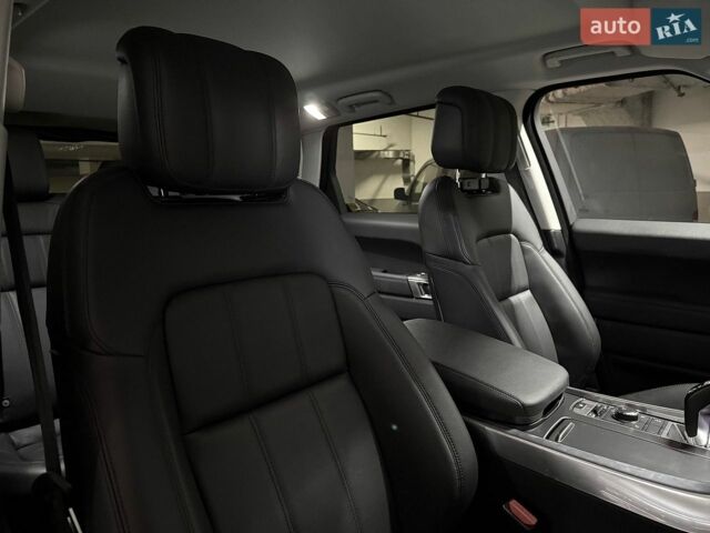 Чорний Ленд Ровер Range Rover Sport, об'ємом двигуна 2.99 л та пробігом 41 тис. км за 51500 $, фото 48 на Automoto.ua
