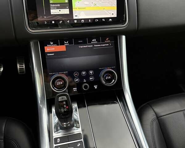 Чорний Ленд Ровер Range Rover Sport, об'ємом двигуна 2.99 л та пробігом 160 тис. км за 48000 $, фото 36 на Automoto.ua