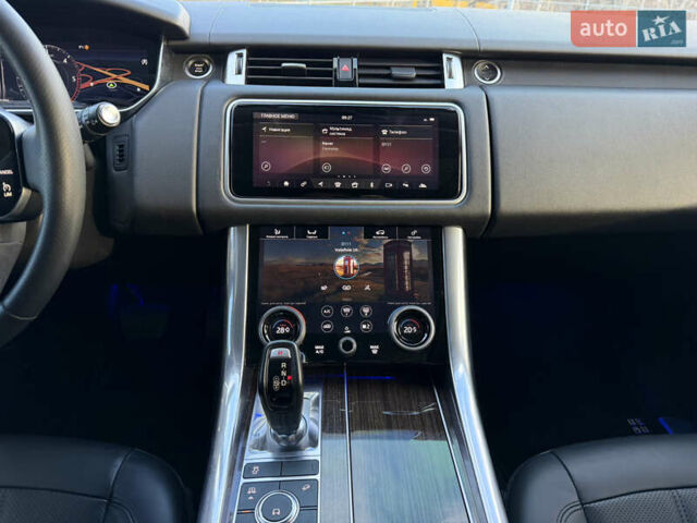 Черный Ленд Ровер Рендж Ровер Спорт, объемом двигателя 2.99 л и пробегом 150 тыс. км за 40900 $, фото 16 на Automoto.ua