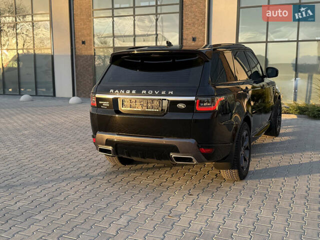 Ленд Ровер Рендж Ровер Спорт 2018 в Тернополе на Automoto.ua Черный Ленд Ровер Рендж Ровер Спорт, объемом двигателя 2.99 л и пробегом 150 тыс. км за 44500 $, фото 13 на Automoto.ua