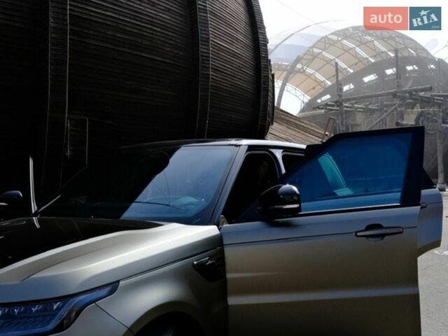 Черный Ленд Ровер Рендж Ровер Спорт, объемом двигателя 5 л и пробегом 86 тыс. км за 75000 $, фото 25 на Automoto.ua