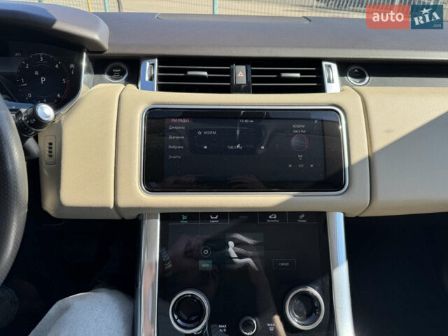 Чорний Ленд Ровер Range Rover Sport, об'ємом двигуна 2.99 л та пробігом 165 тис. км за 38490 $, фото 26 на Automoto.ua
