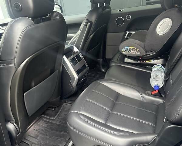 Черный Ленд Ровер Рендж Ровер Спорт, объемом двигателя 3 л и пробегом 123 тыс. км за 42500 $, фото 8 на Automoto.ua