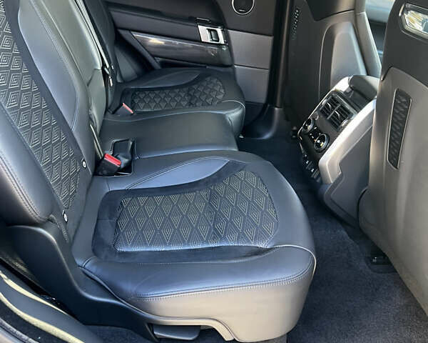 Черный Ленд Ровер Рендж Ровер Спорт, объемом двигателя 5 л и пробегом 65 тыс. км за 74900 $, фото 26 на Automoto.ua