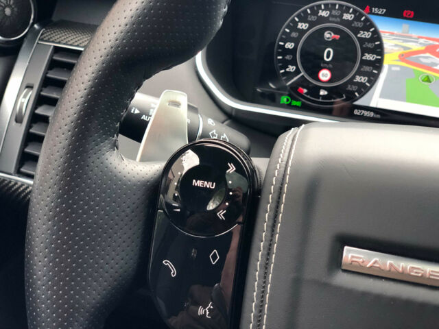 Чорний Ленд Ровер Range Rover Sport, об'ємом двигуна 5 л та пробігом 27 тис. км за 130000 $, фото 42 на Automoto.ua