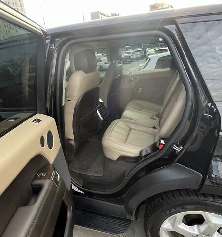 Ленд Ровер Рендж Ровер Спорт 2018 в Киеве на Automoto.ua Черный Ленд Ровер Рендж Ровер Спорт, объемом двигателя 2 л и пробегом 93 тыс. км за 44000 $, фото 9 на Automoto.ua